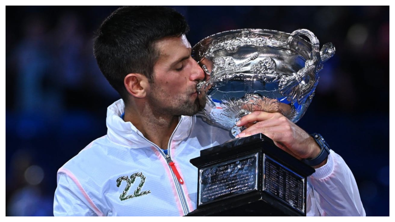 జోకోవిచ్ రికార్డు.. ఖాతాలో 10వ ఆస్ట్రేలియా ఓపెన్‌ టైటిల్‌